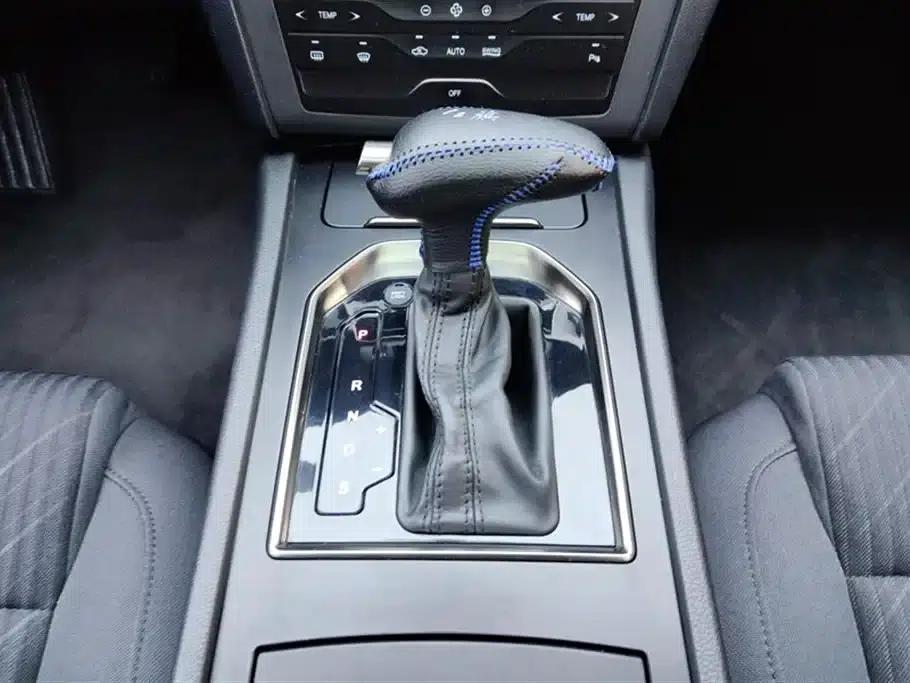 Hongqi H7 2019 1.8T Comfort Edition — миниатюра 16