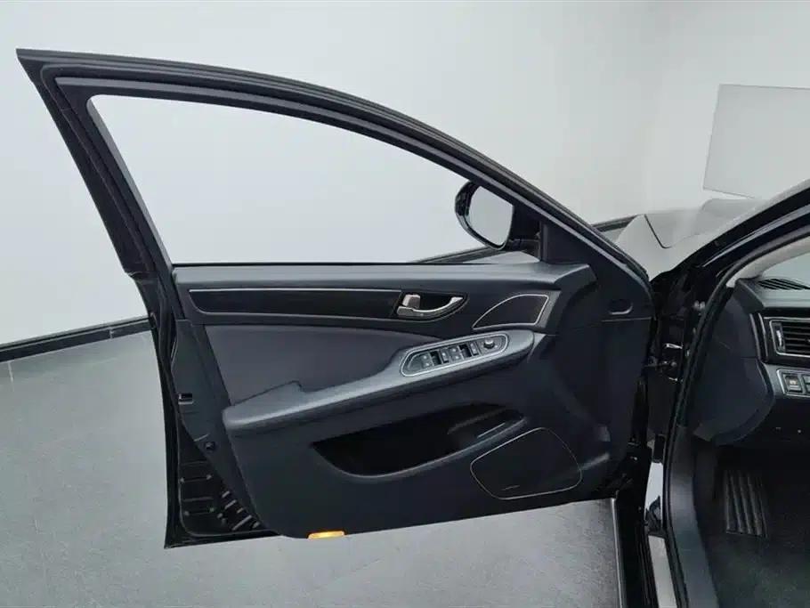 Hongqi H7 2019 1.8T Comfort Edition — миниатюра 7