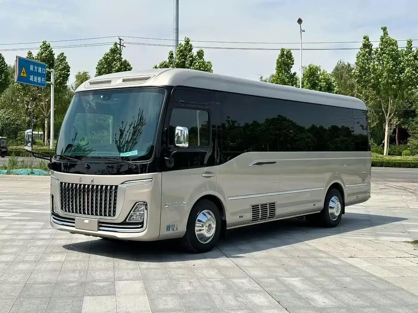 Hongqi Golden Sunflower Guoyue 2024 3.0T Business Edition 12-seater — миниатюра 1