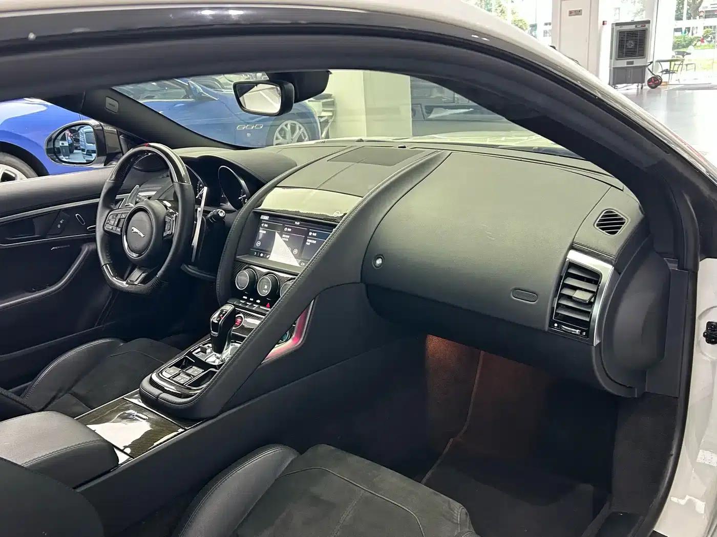 Jaguar F-TYPE 2018 3.0 SC Hardtop — миниатюра 11