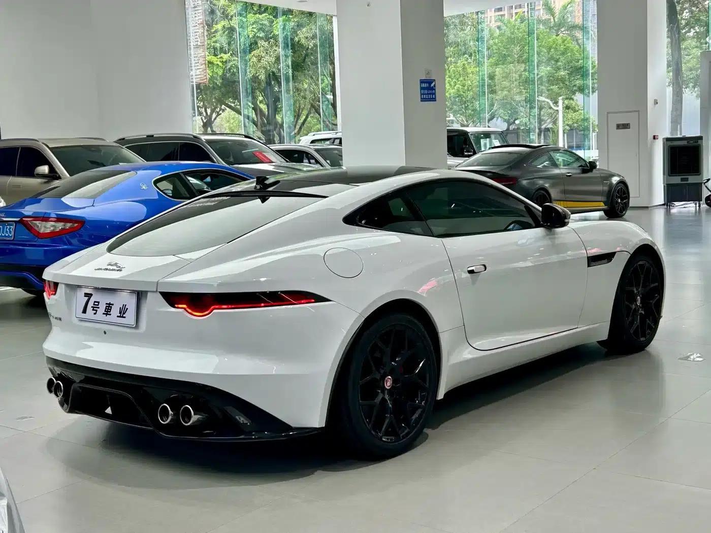 Jaguar F-TYPE 2018 3.0 SC Hardtop — миниатюра 14