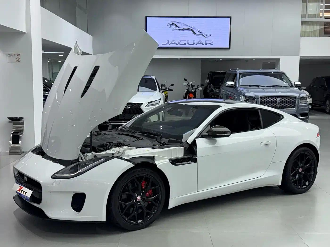 Jaguar F-TYPE 2018 3.0 SC Hardtop — миниатюра 5