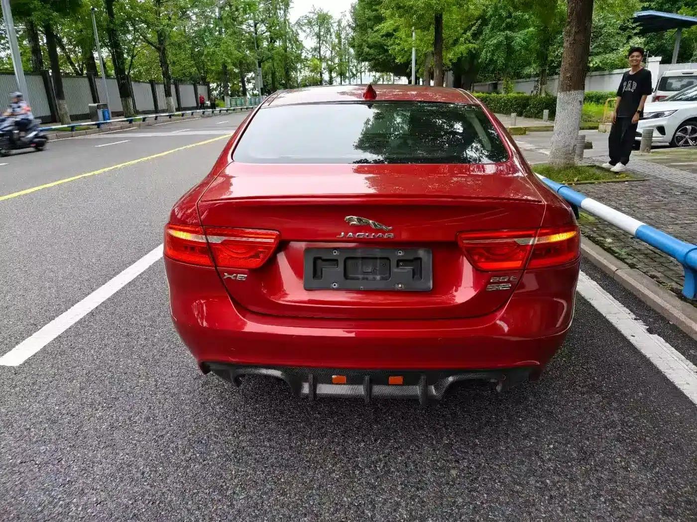 Jaguar XE 2015 2.0T 200PS R-Sport — миниатюра 8