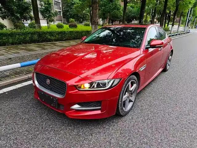 Jaguar XE 2015 2.0T 200PS R-Sport