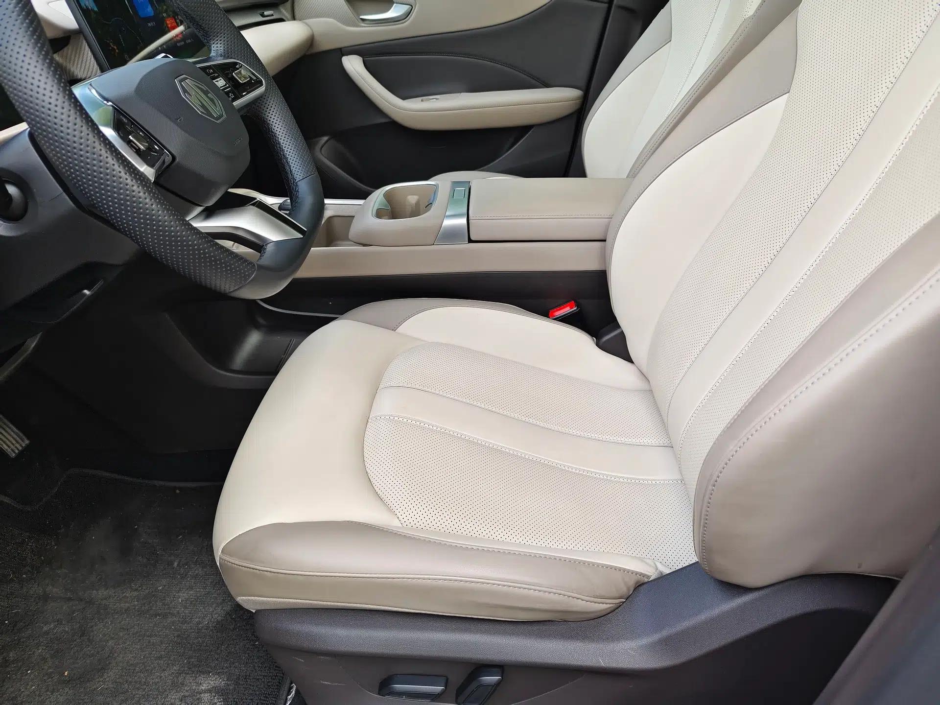 MG ES5 2025 525max Rear-Drive Intelligent Driving Version — миниатюра 26