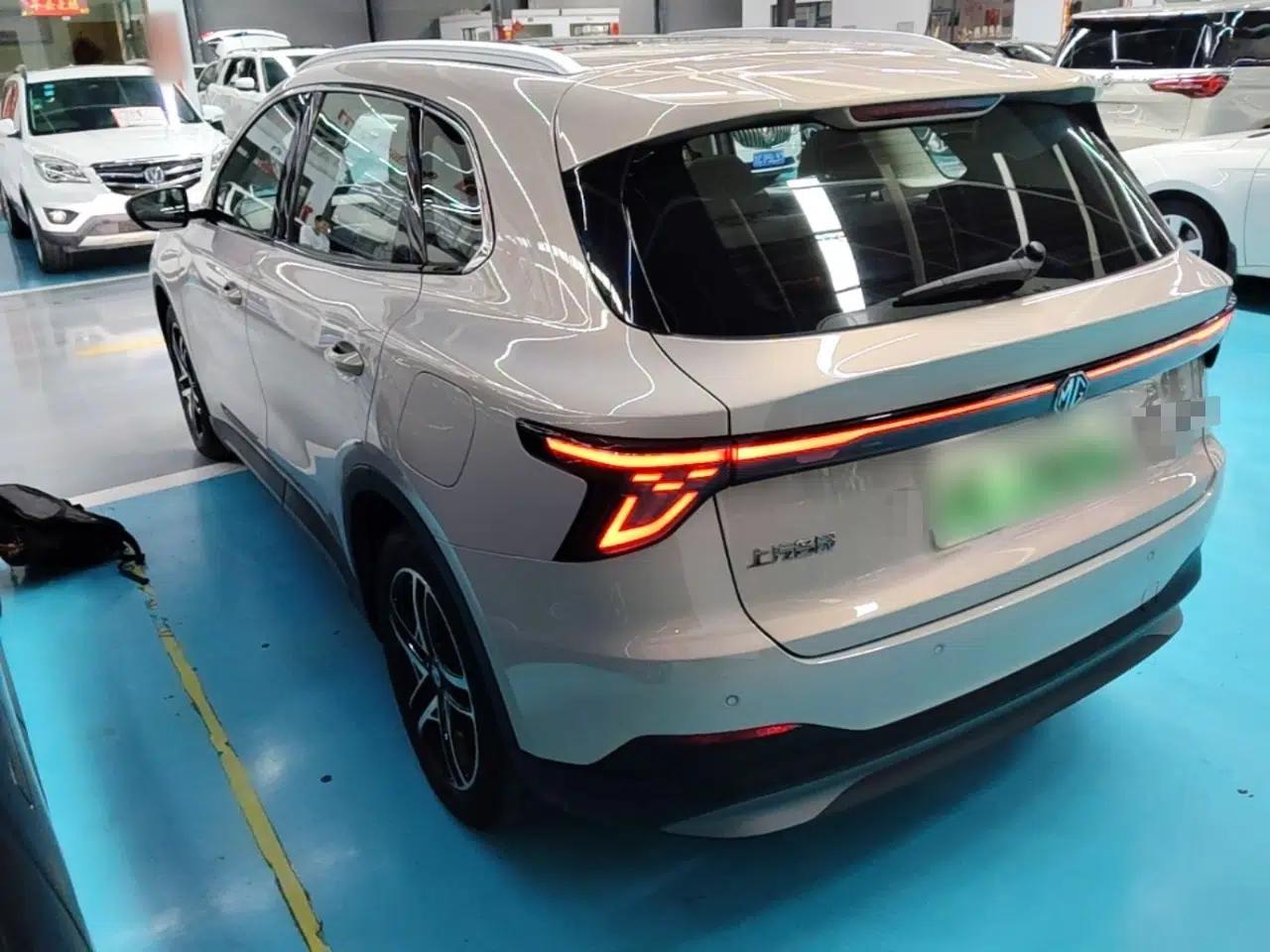 MG ES5 2025 525max Rear-Drive Intelligent Driving Version — миниатюра 4