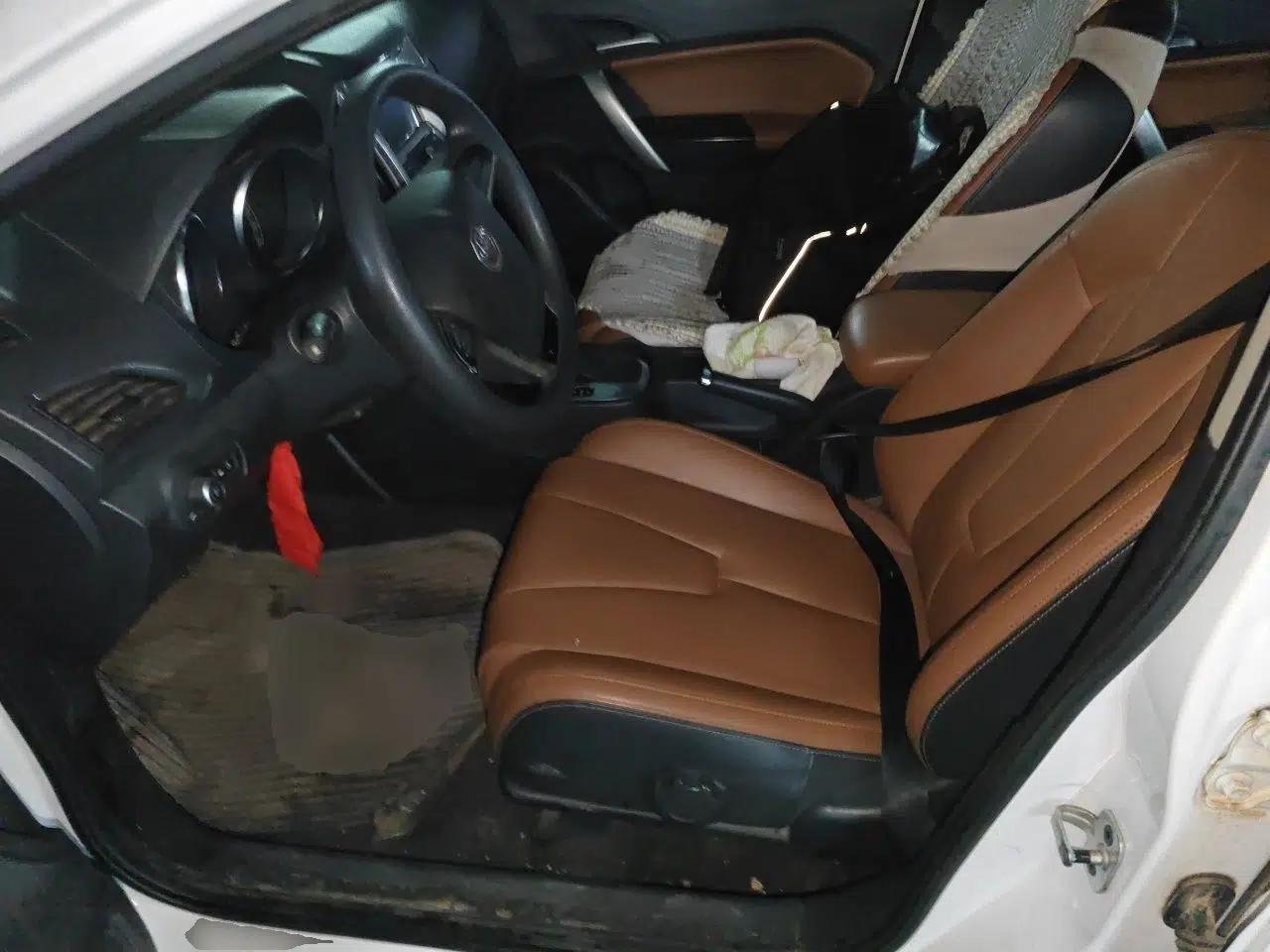 MG GT 2016 1.5L Automatic Value-Added Luxury Edition — миниатюра 15