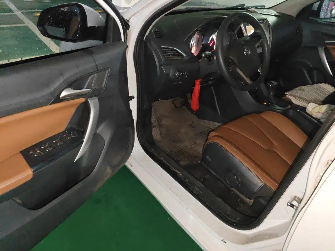 MG GT 2016 1.5L Automatic Value-Added Luxury Edition — миниатюра 16