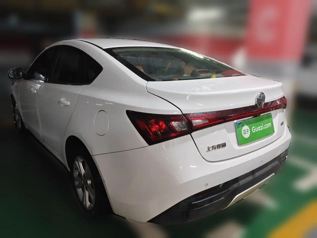 MG GT 2016 1.5L Automatic Value-Added Luxury Edition — миниатюра 4
