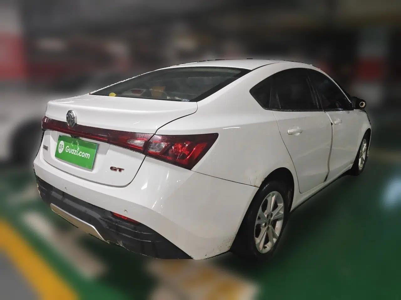 MG GT 2016 1.5L Automatic Value-Added Luxury Edition — миниатюра 6