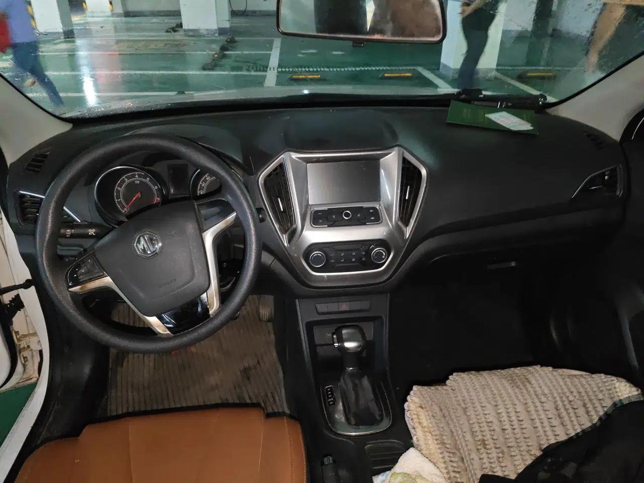 MG GT 2016 1.5L Automatic Value-Added Luxury Edition — миниатюра 9