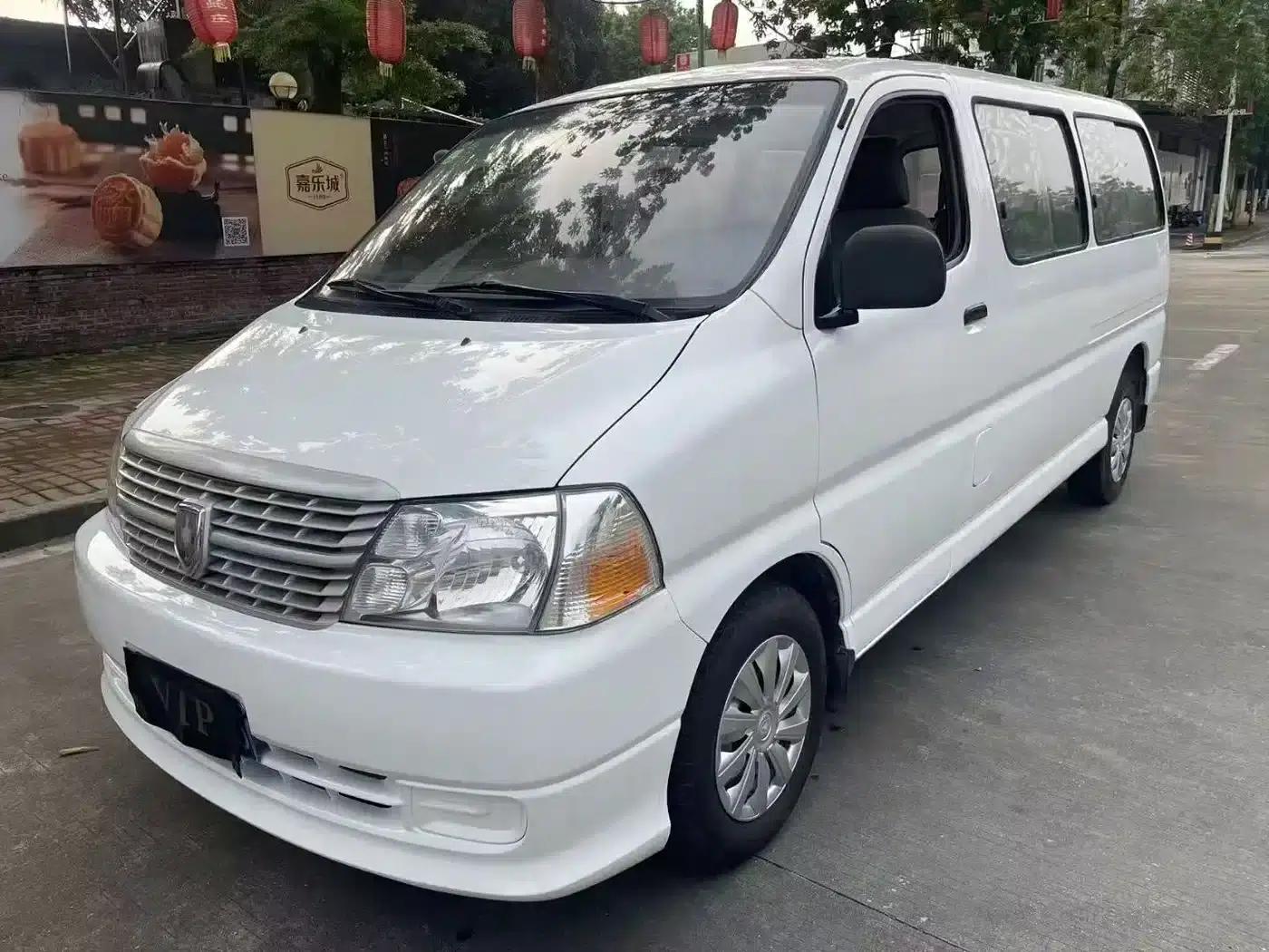 Grace 2018 2.0L Express Luxury 7-seater V19 — миниатюра 1