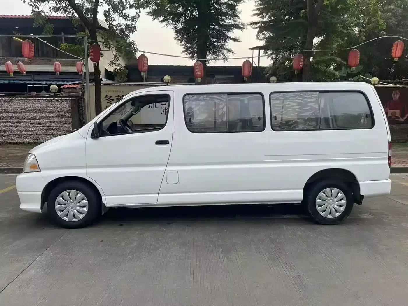 Grace 2018 2.0L Express Luxury 7-seater V19 — миниатюра 4