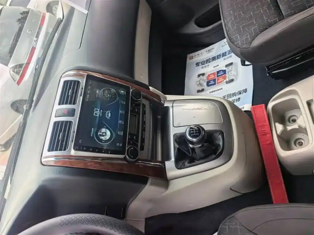 Grace 2018 2.2L Express Luxury 10-seater V22 — миниатюра 9