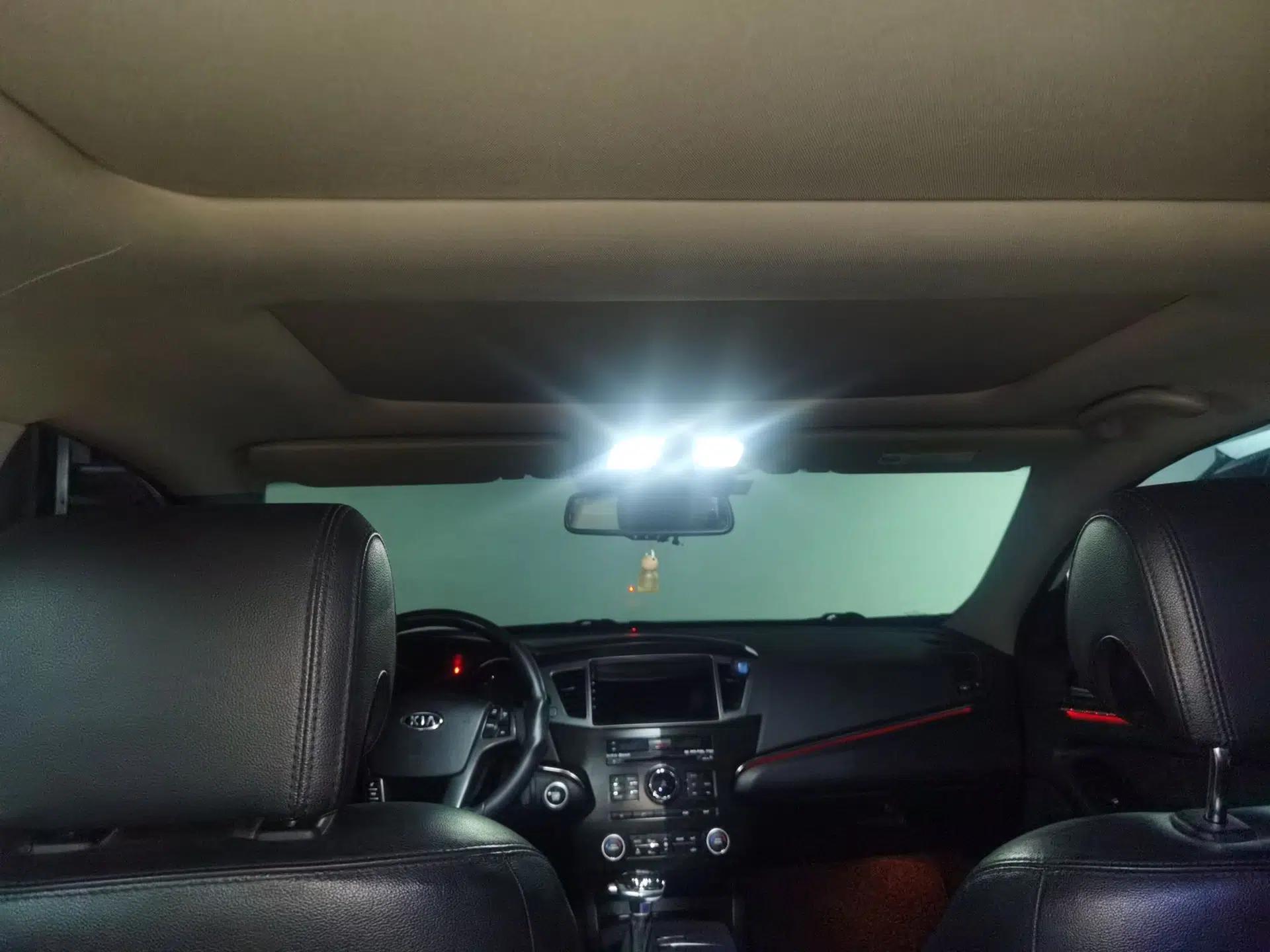 Kia Cadenza 2012 2.4L Elite Edition — миниатюра 18