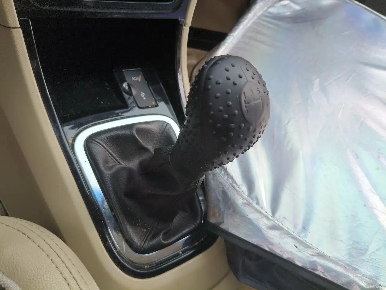 Chery E3 2013 1.5L Manual ZhiShang Model — миниатюра 14