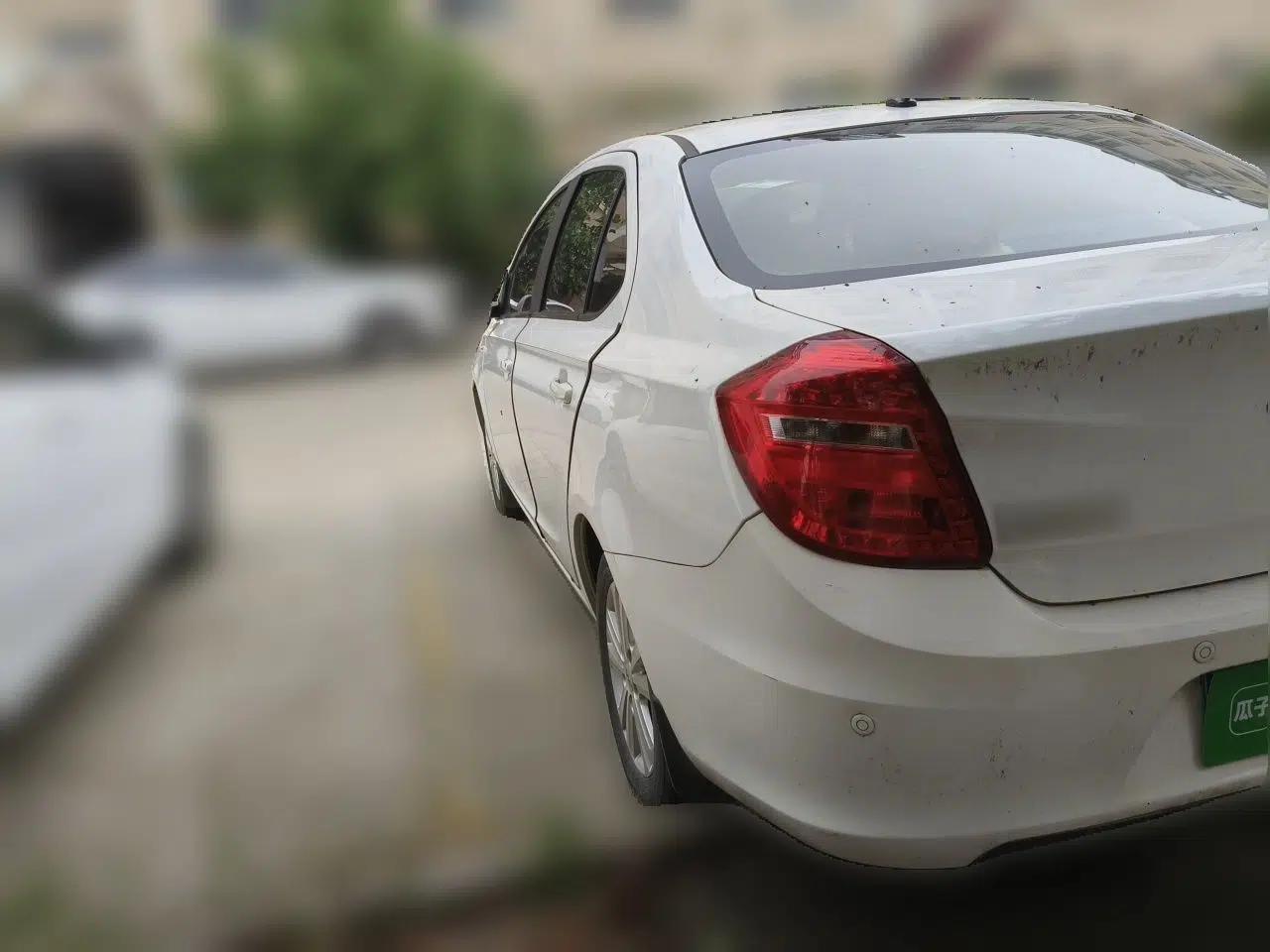 Chery E3 2013 1.5L Manual ZhiShang Model — миниатюра 4