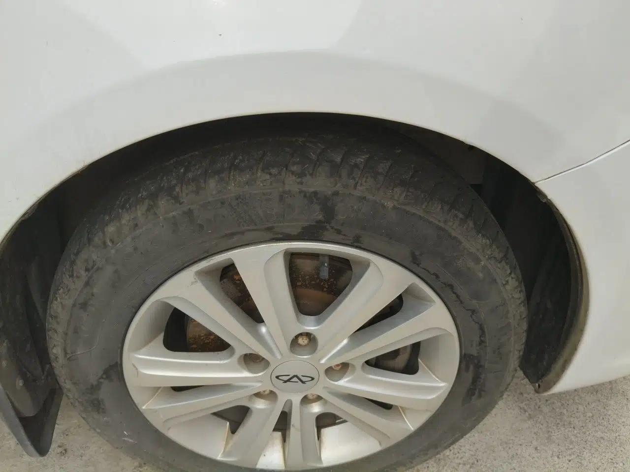 Chery E3 2013 1.5L Manual ZhiShang Model — миниатюра 8