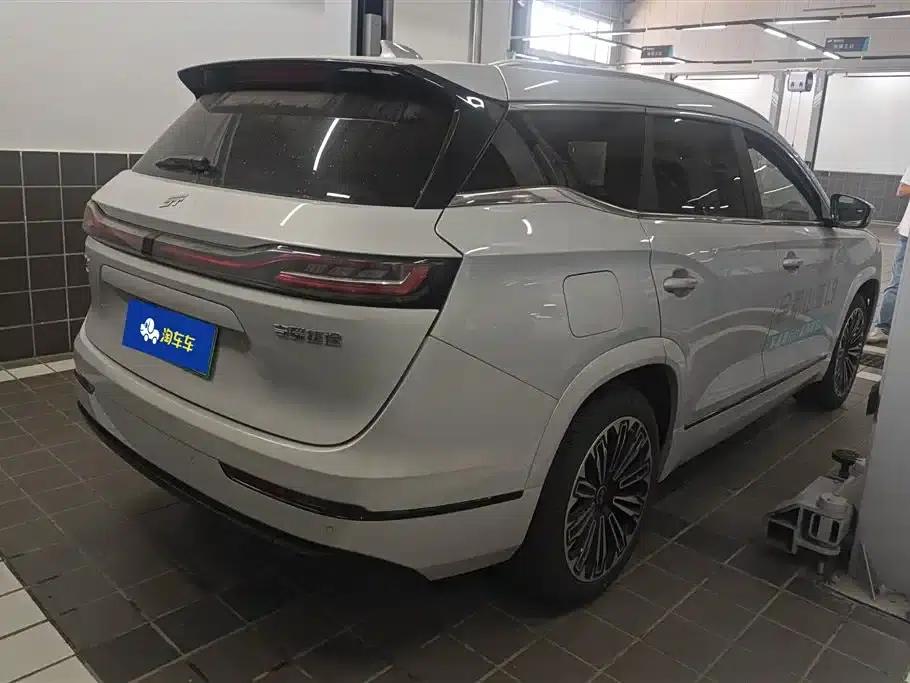 Jetour Mountain & Sea L9 2025 1.5TD 2DHT Flagship Edition 6-seater — миниатюра 3