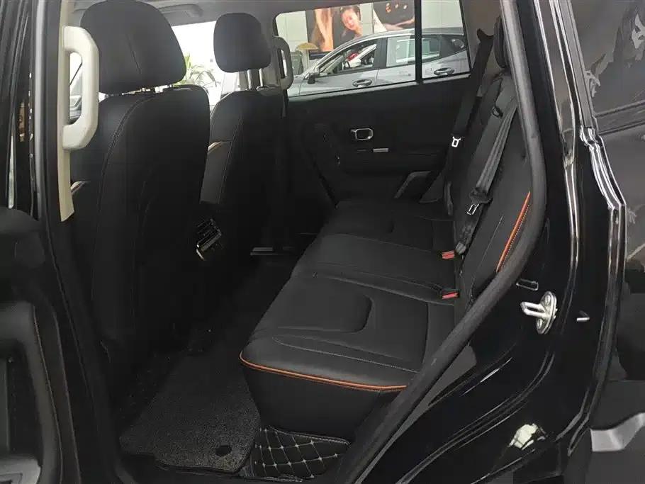 Jetour Mountain & Sea T1 2025 Model 220km/h 4WD Conqueror Edition — миниатюра 11