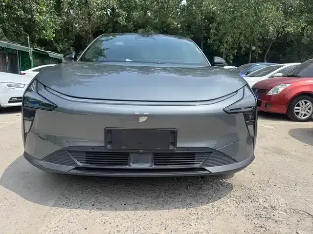 2024 Geely X7 Standard Edition