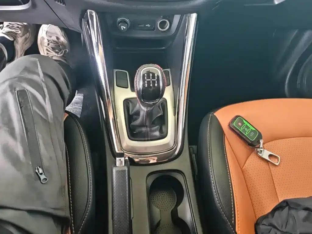 Kaiyi X5 2017 1.5T Manual Premium Edition — миниатюра 14