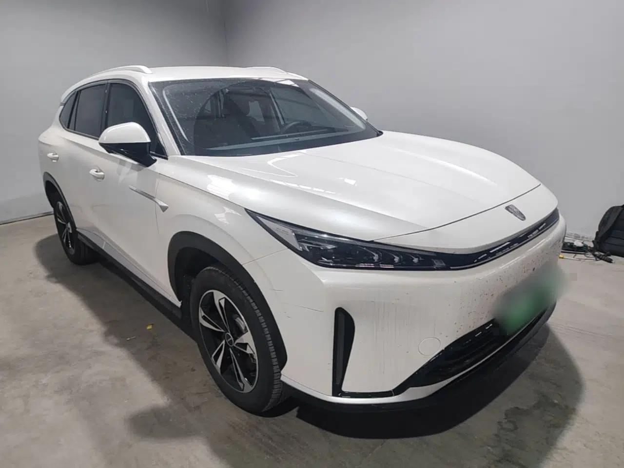 Roewe D5X DMH 2024 135 Luxury Edition — миниатюра 3