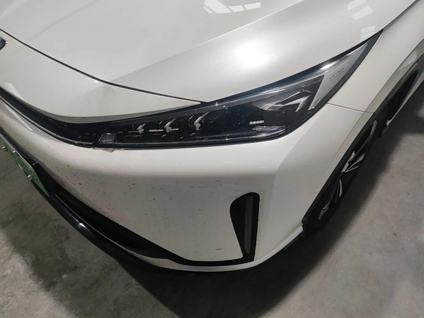 Roewe D5X DMH 2024 135 Luxury Edition — миниатюра 8
