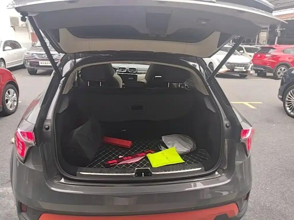 Lynk & Co 02 PHEV 2019 1.5T Pro — миниатюра 19