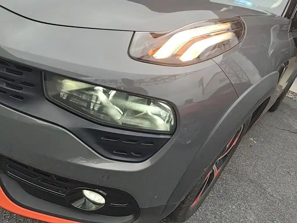 Lynk & Co 02 PHEV 2019 1.5T Pro — миниатюра 24