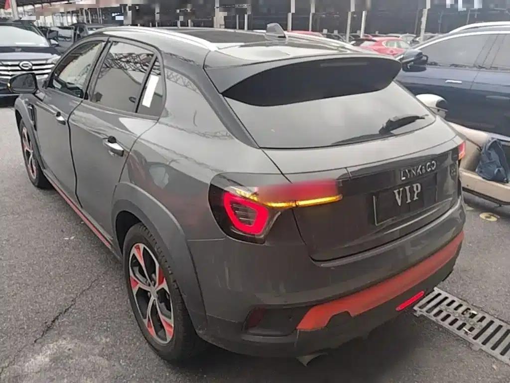 Lynk & Co 02 PHEV 2019 1.5T Pro — миниатюра 5