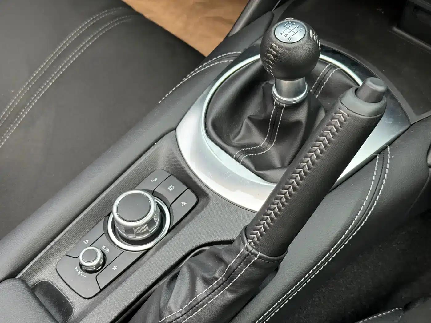 Mazda MX-5 2025 2.0L Manual — миниатюра 24