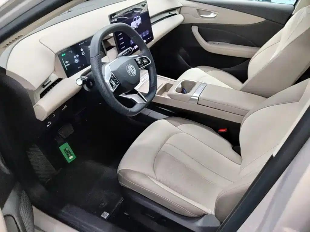 MG ES5 2025 525max Rear-Wheel Drive Intelligent Driving Edition — миниатюра 15