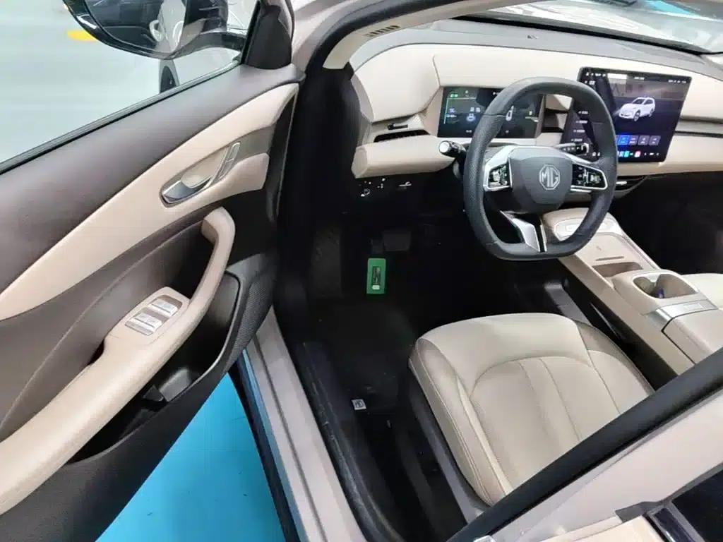MG ES5 2025 525max Rear-Wheel Drive Intelligent Driving Edition — миниатюра 16