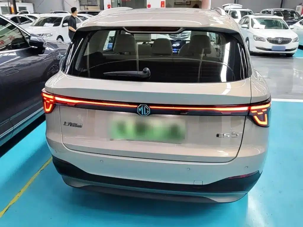 MG ES5 2025 525max Rear-Wheel Drive Intelligent Driving Edition — миниатюра 6