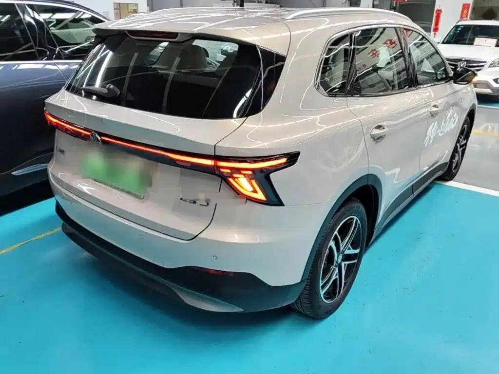MG ES5 2025 525max Rear-Wheel Drive Intelligent Driving Edition — миниатюра 7