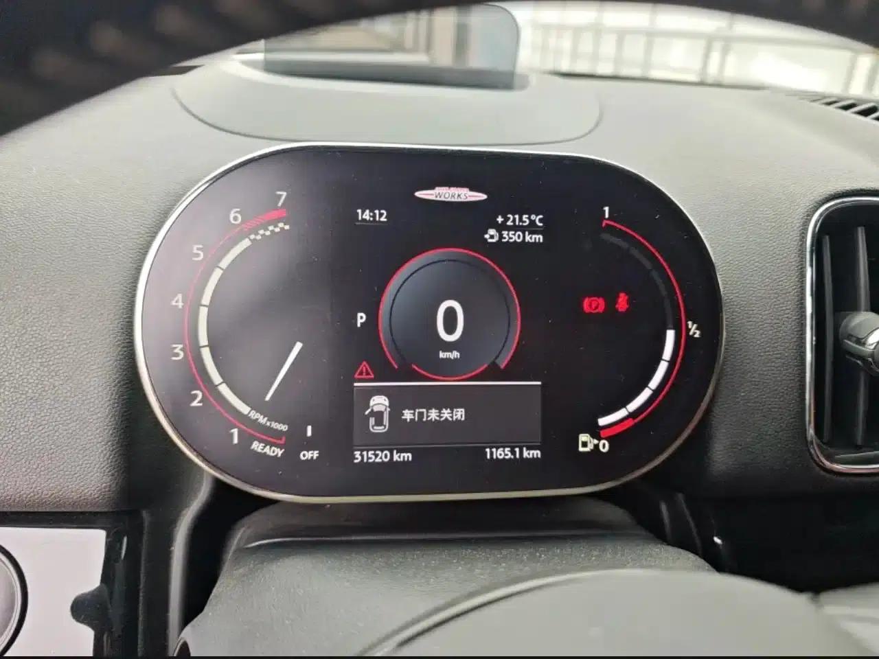 MINI JCW COUNTRYMAN 2022 2.0T JOHN COOPER WORKS ALL-IN — миниатюра 4