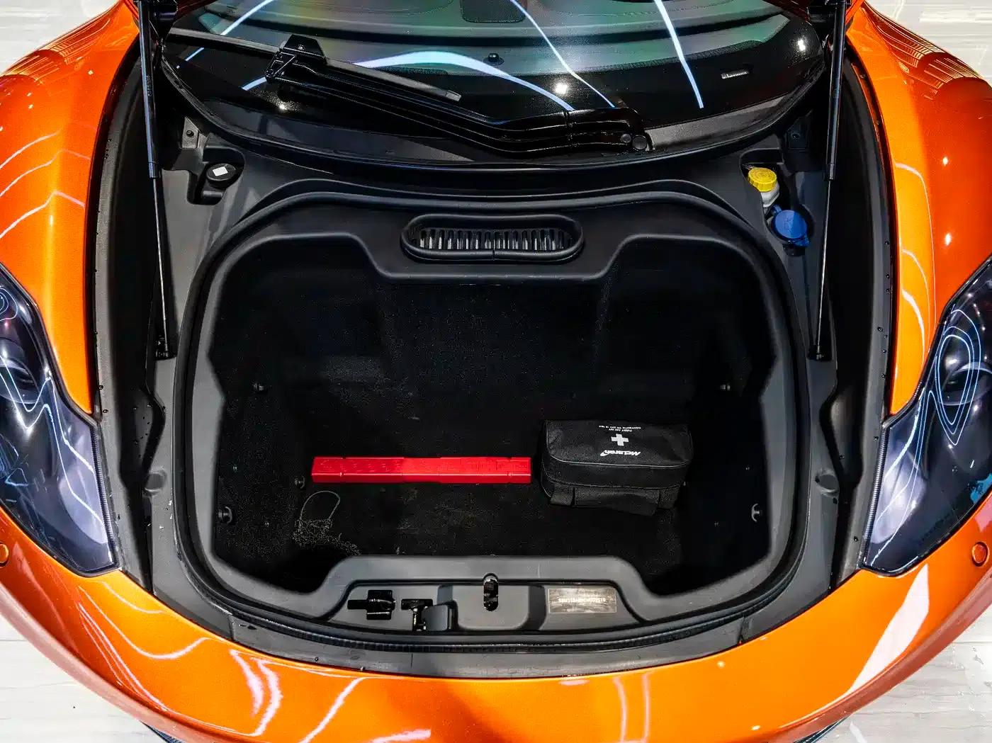 McLaren 12C 2013 3.8T SPIDER — миниатюра 10