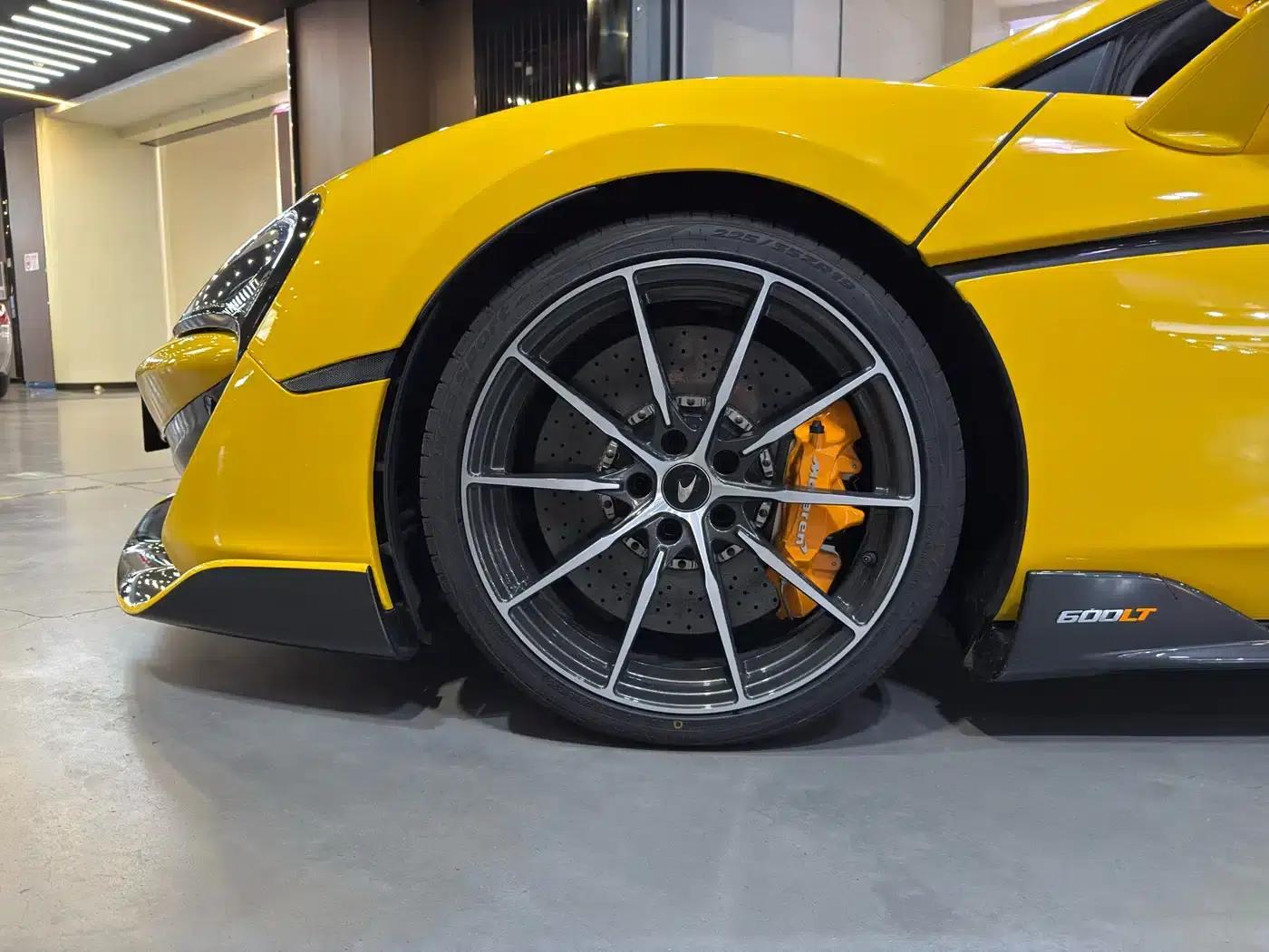 McLaren 600LT 2018 3.8T Coupe — миниатюра 8