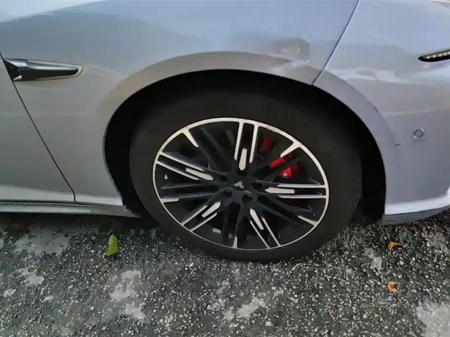 Nezha S 2022 Range Extended Version 1160km Rear-Wheel Drive Large Version — миниатюра 6