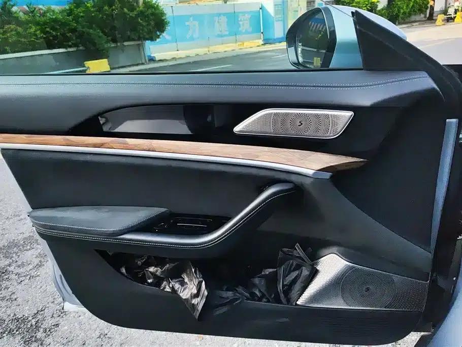 Nezha S 2022 Range Extended Version 1160km Rear-Wheel Drive Large Version — миниатюра 7