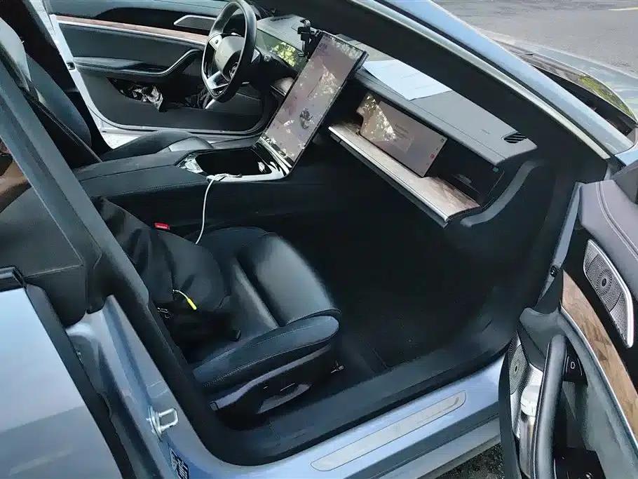 Nezha S 2022 Range Extended Version 1160km Rear-Wheel Drive Large Version — миниатюра 8