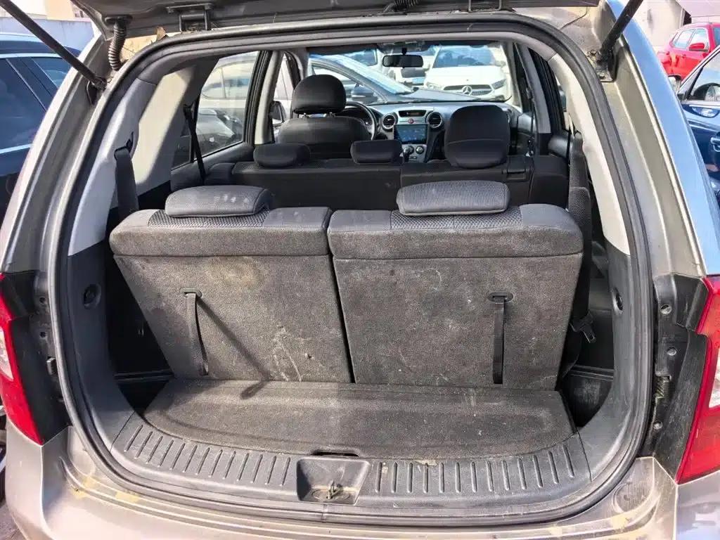 Carens 2011 2.0L 7-seater Automatic Standard Edition — миниатюра 5