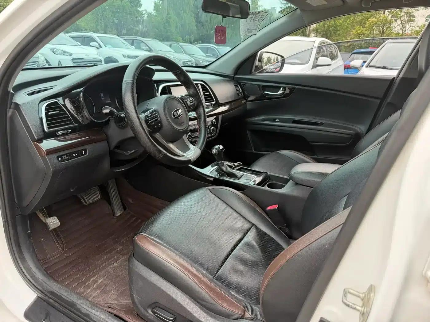 K5 2017 1.8L Automatic GLS — миниатюра 5