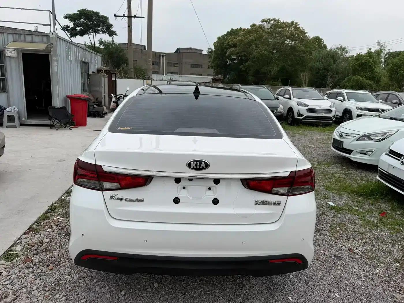 K5 2017 1.8L Automatic GLS — миниатюра 7