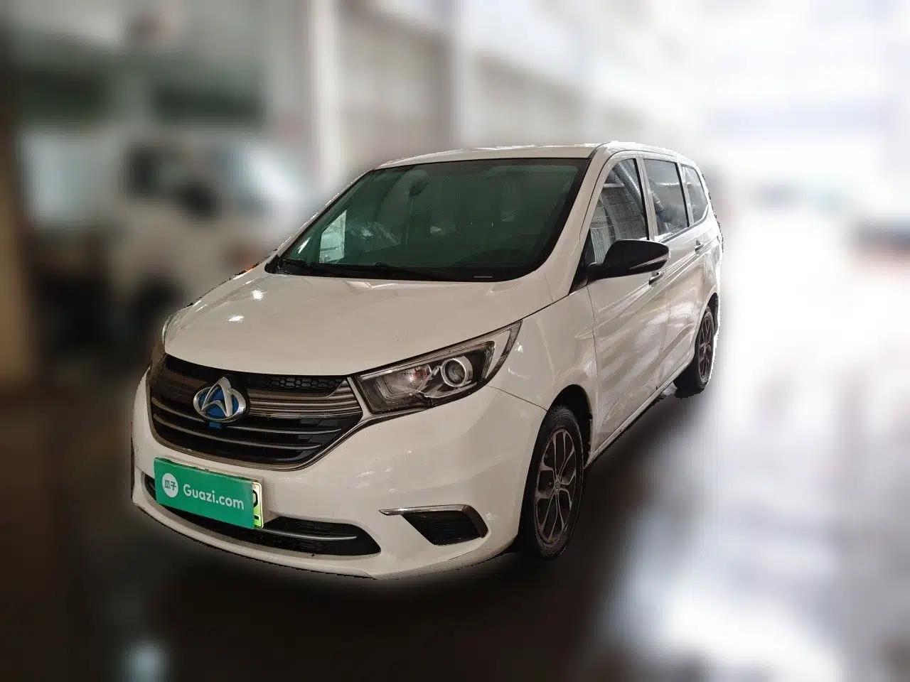 CHANGAN OSHAN A600EV 2019 Revised Version 5 Seats — миниатюра 1
