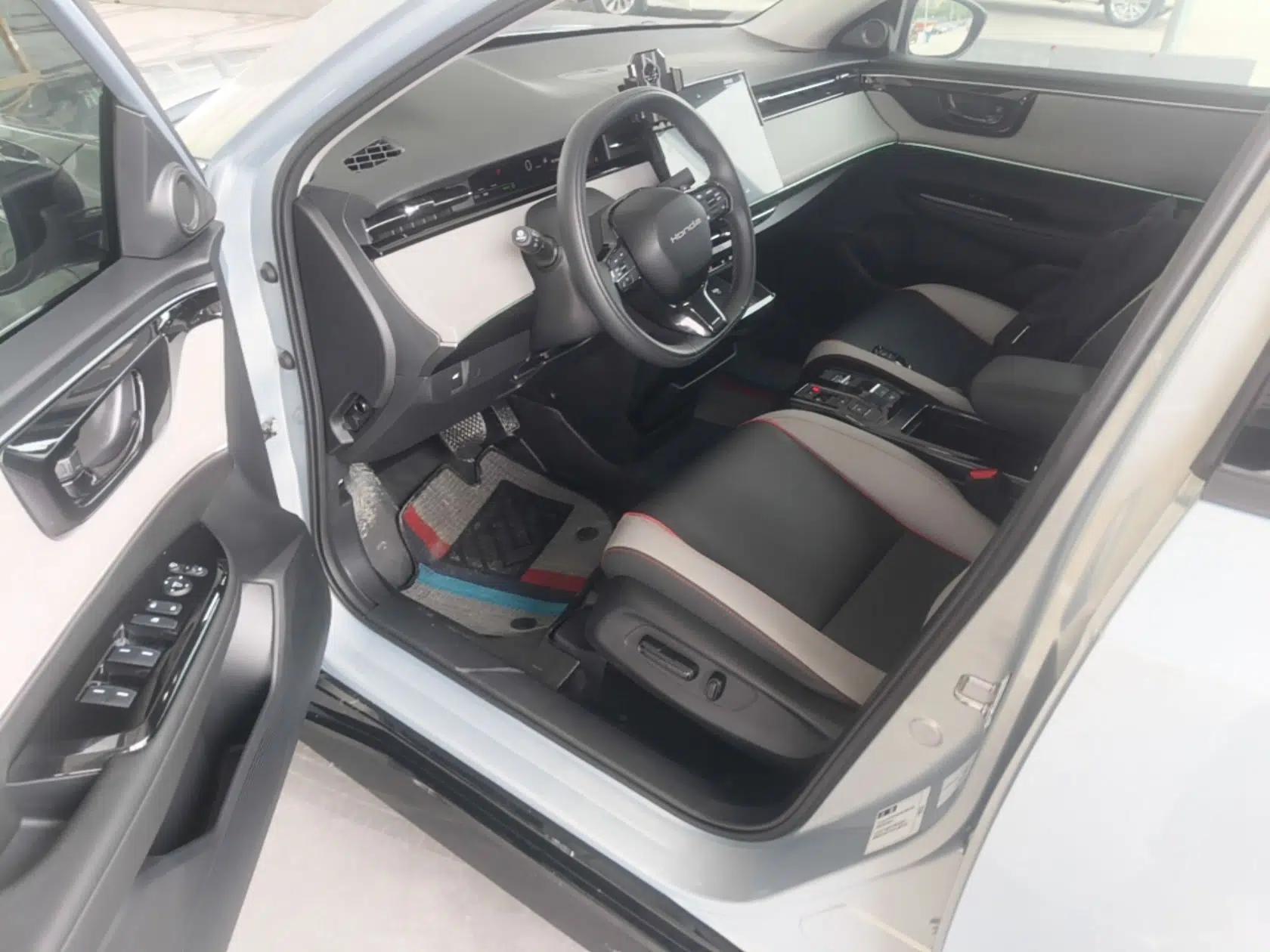 Honda e:NS2 2024 Rui Guang Edition — миниатюра 18