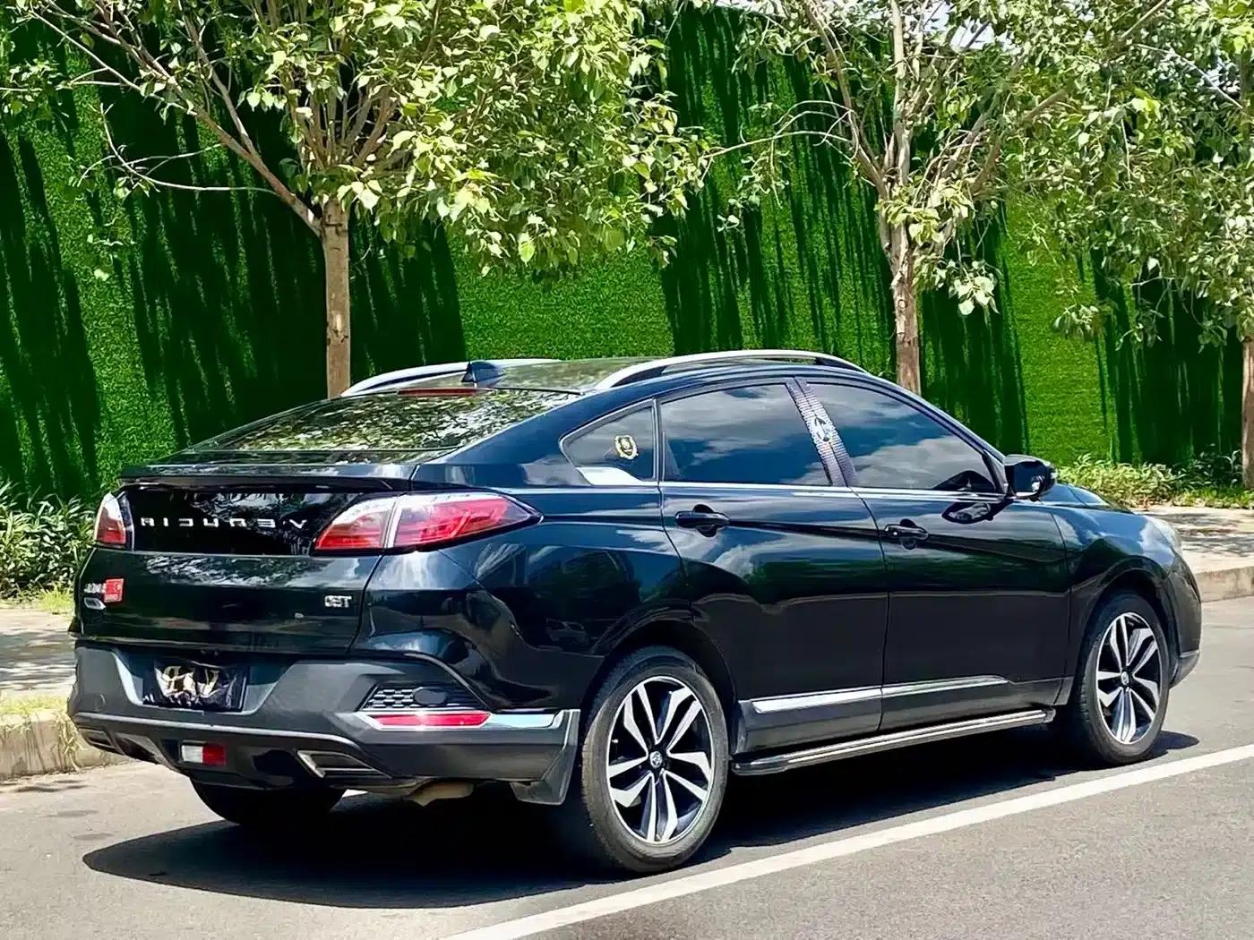 Venucia T90 2017 2.0L CVT Smart Edition — миниатюра 16