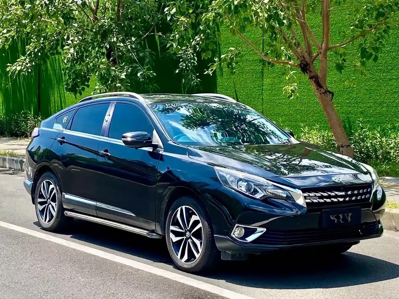 Venucia T90 2017 2.0L CVT Smart Edition — миниатюра 3