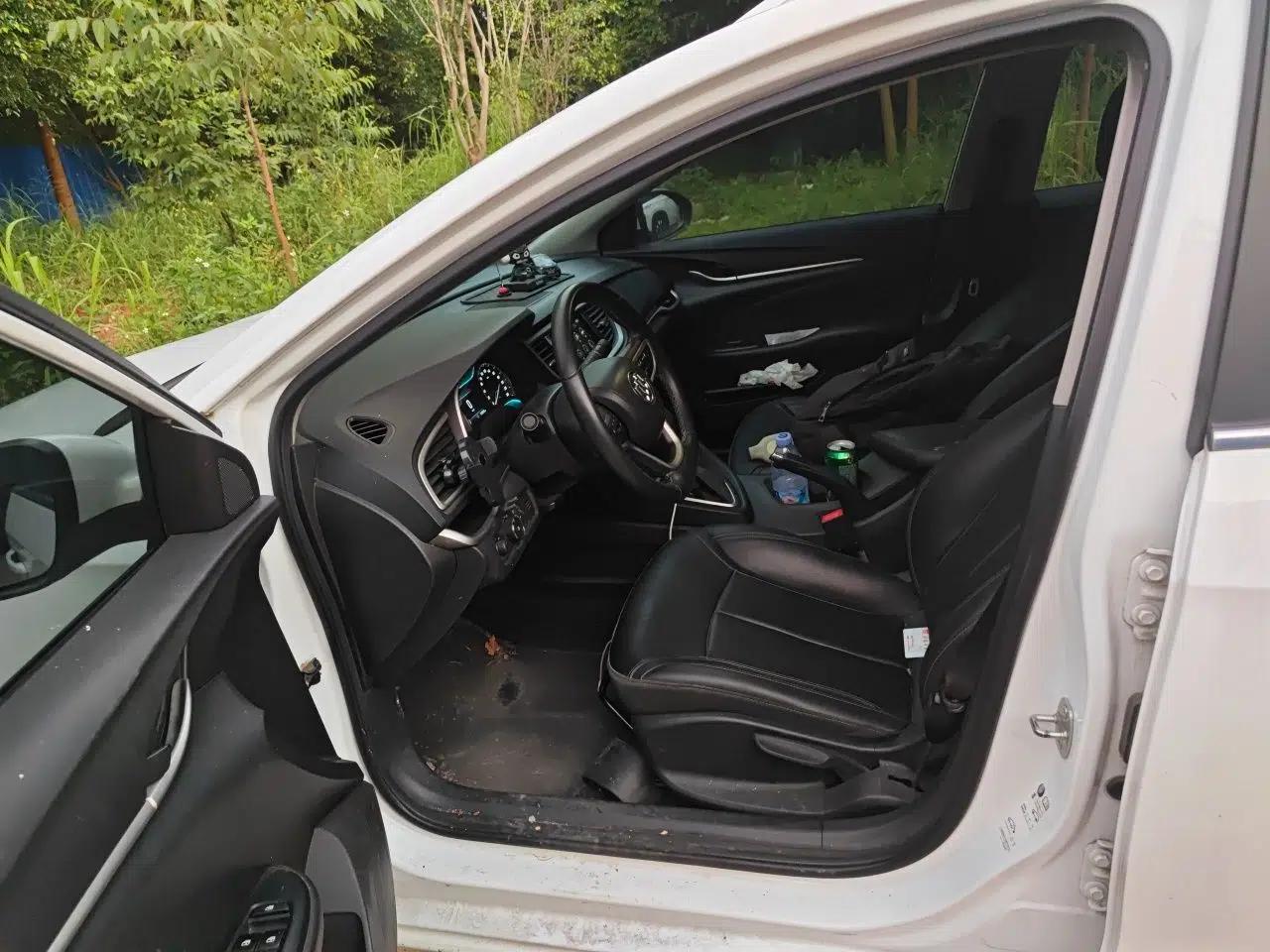 Buick Excelle GX 2019 18T Automatic Connected Elite Model China VI Standard — миниатюра 15